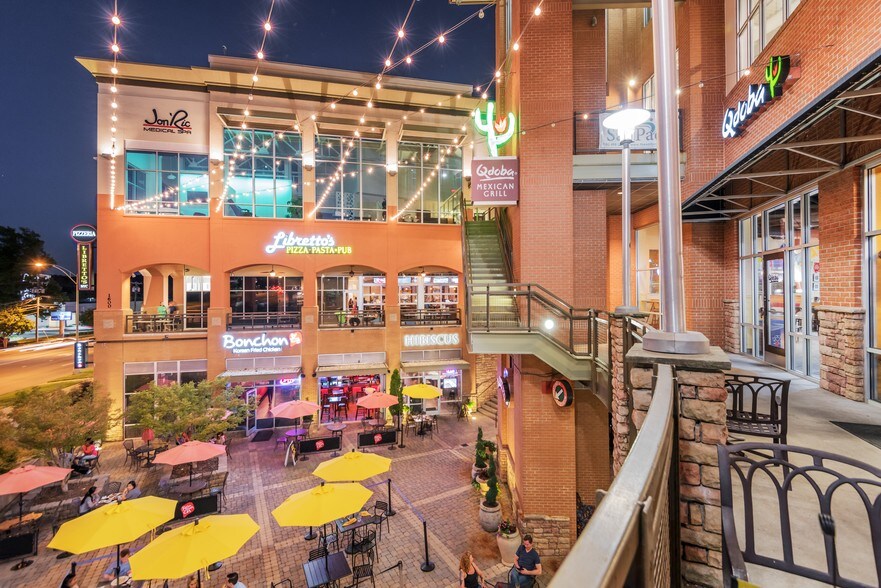 More Photos Of 1600-1730 E Woodlawn Rd, Charlotte Unknown For Lease