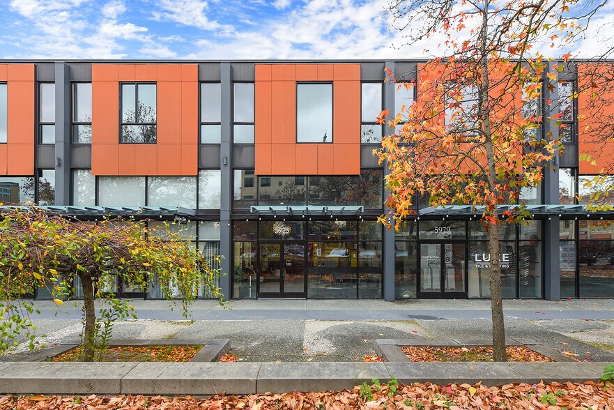 More Photos Of 5967-5987 Broad St, Pittsburgh Office For Sale