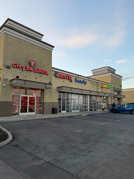 More Photos Of 909 S Central Ave, Compton Freestanding For Lease