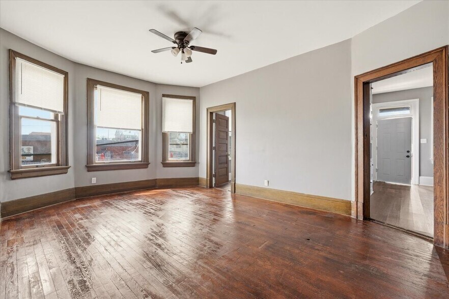 More Photos Of 283 Park Ave W, Mansfield Apartments For Sale