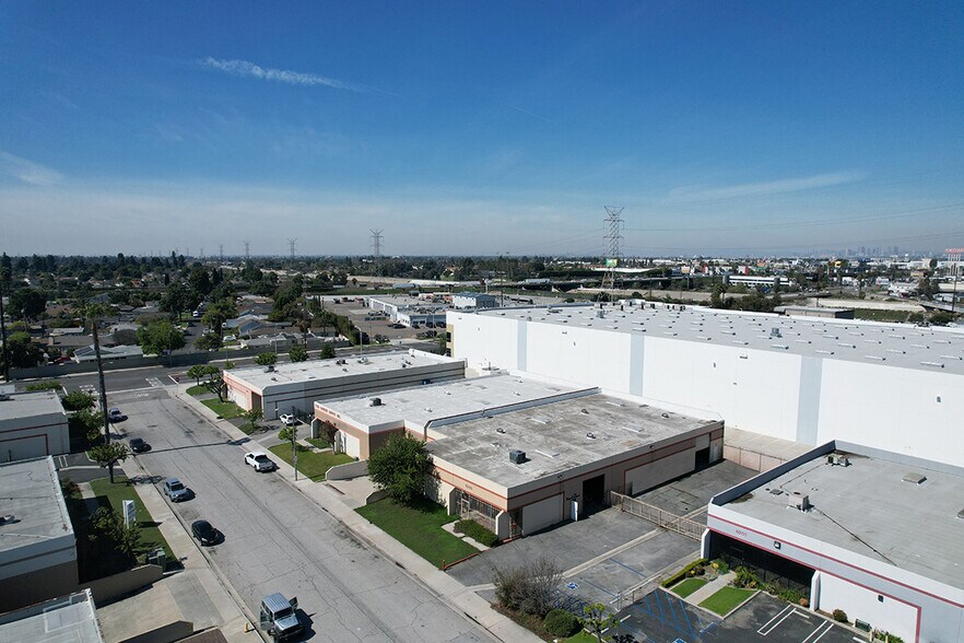 More Photos Of 8205 Industry Ave, Pico Rivera Manufacturing For Sale