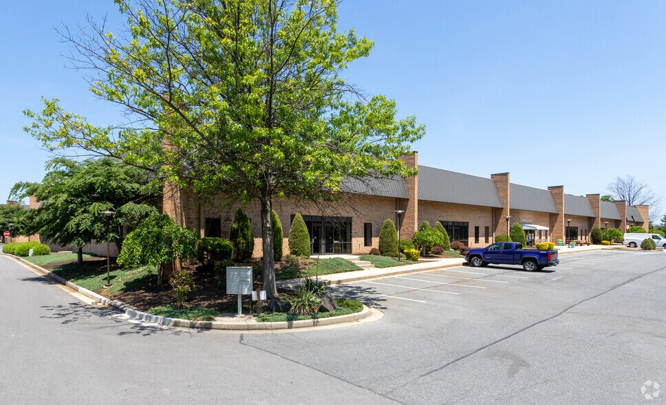 More Photos Of 9321 Philadelphia Rd, Rosedale Unknown For Lease