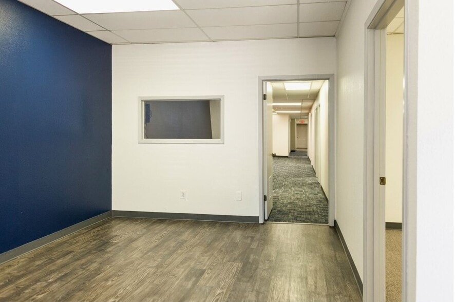More Photos Of 306 E Central Ave, Belton Storefront Retail Office For Lease