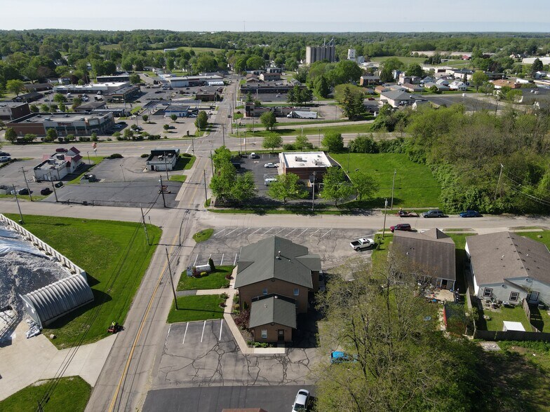 More Photos Of 74 N Orange St, Xenia Medical For Lease