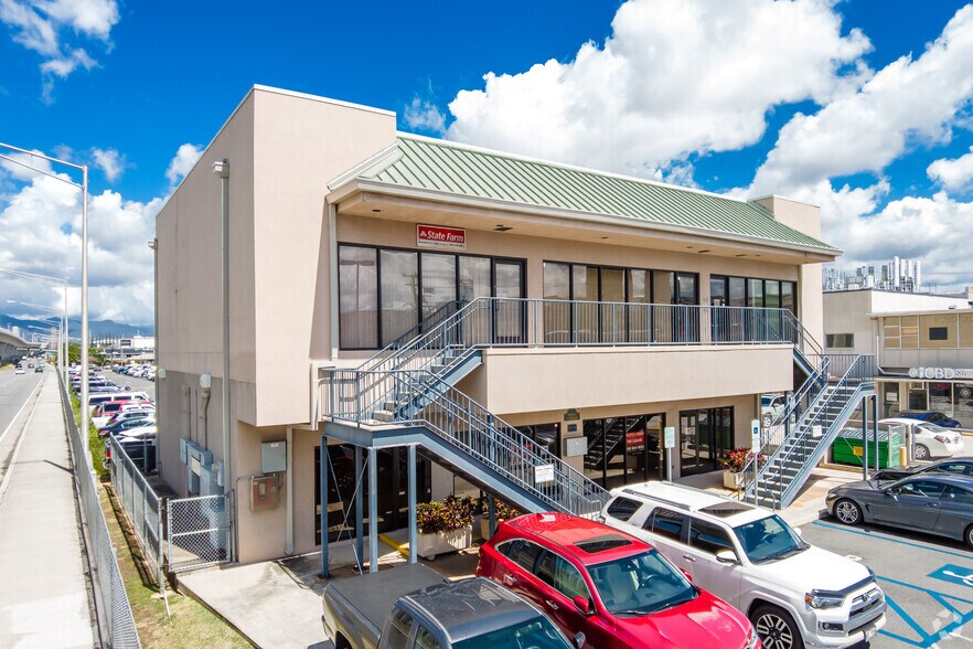 More Photos Of 98-104 Kanuku St, Aiea Storefront Retail Office For Lease
