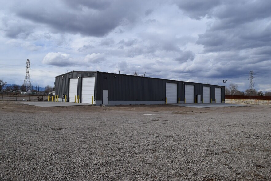 Primary Photo Of 4241 E 64th Ave, Commerce City Warehouse For Lease