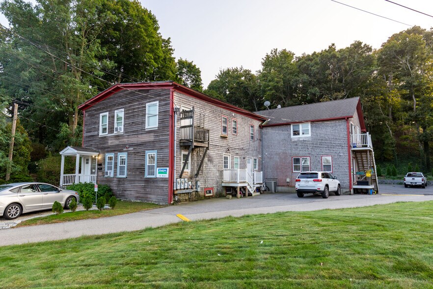 More Photos Of 176-178 Court St, Plymouth Apartments For Sale