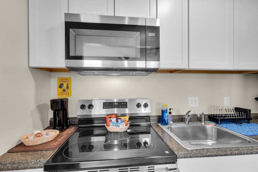 More Photos Of 2621 SW 33rd Ave, Ocala Apartments For Sale