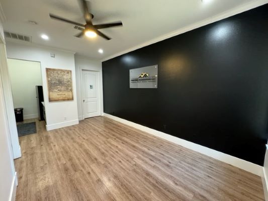 More Photos Of 12824 Willow Centre Dr, Houston Medical For Sale