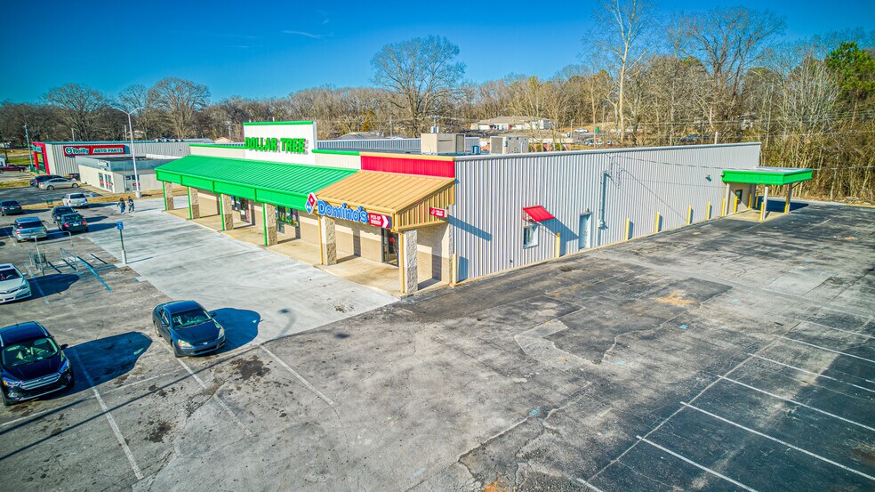 More Photos Of 1401 Woodmont Dr, Tuscumbia Freestanding For Lease