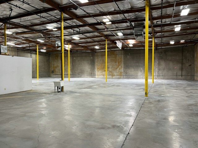 More Photos Of 34 N 45th Ave, Phoenix Unknown For Lease
