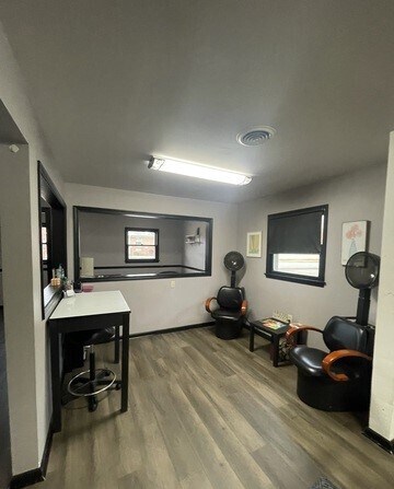 More Photos Of 126 E Fairmount Ave, Cedartown Office Residential For Sale