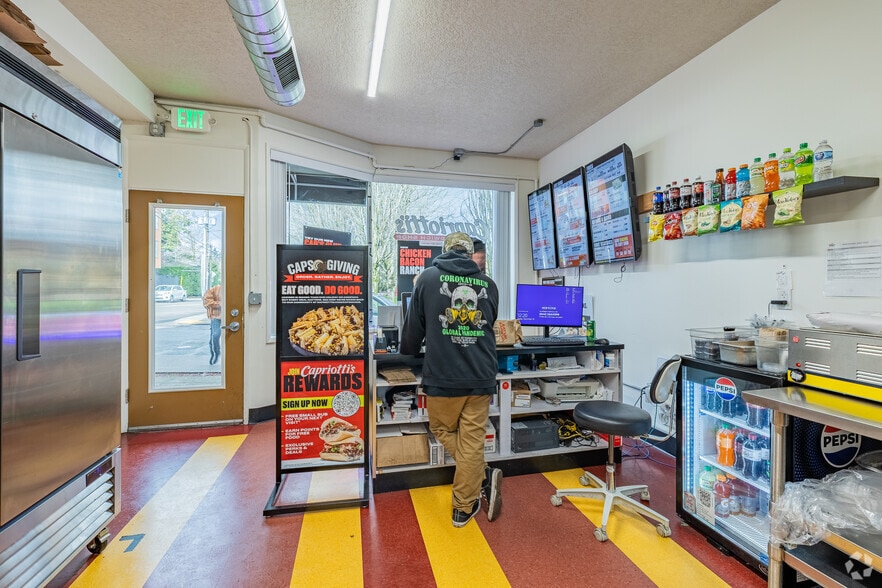 More Photos Of 2816 NE Halsey St, Portland Storefront Retail Residential For Sale