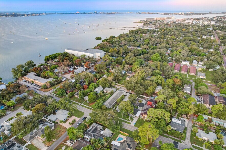 More Photos Of 3017 49th St S, Gulfport Apartments For Sale