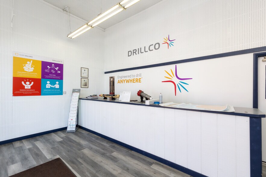 More Photos Of 450 S 4th St, Elko Warehouse For Lease