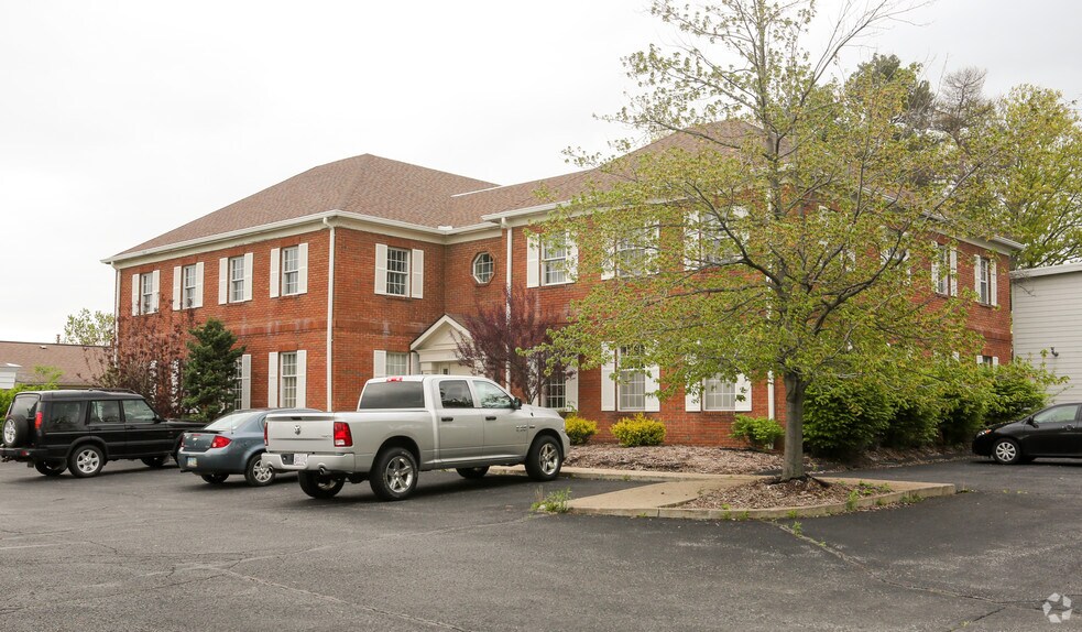 More Photos Of 10235 Brecksville Rd, Brecksville Office For Lease