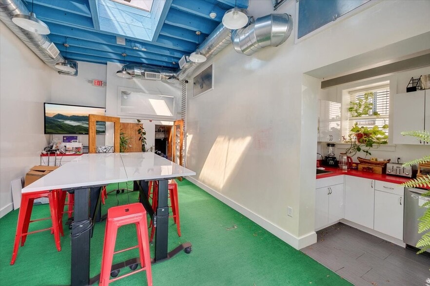 More Photos Of 806 Haddon Ave, Collingswood Storefront Retail Residential For Sale