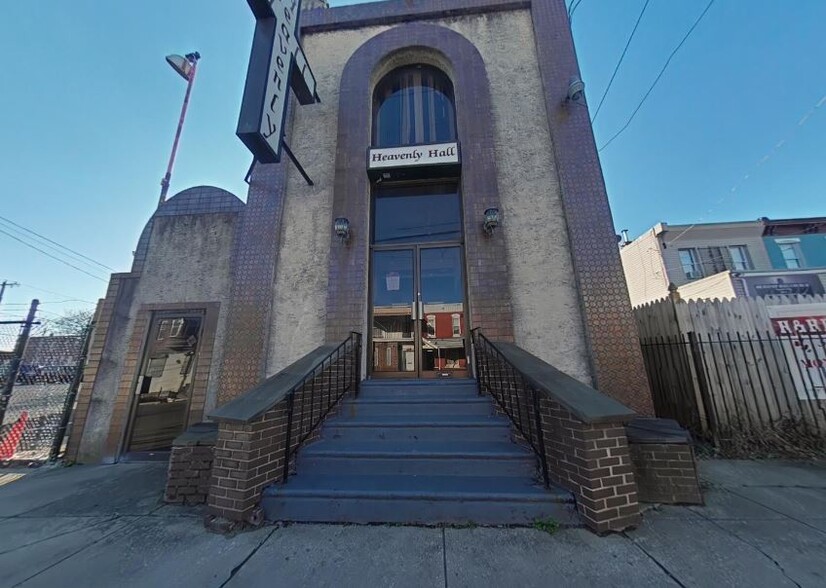 Primary Photo Of 4012 Poplar St, Philadelphia Office For Sale