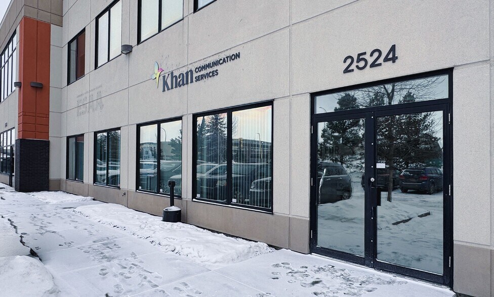 More Photos Of 2518-2532 Ellwood Dr SW, Edmonton Office For Sale