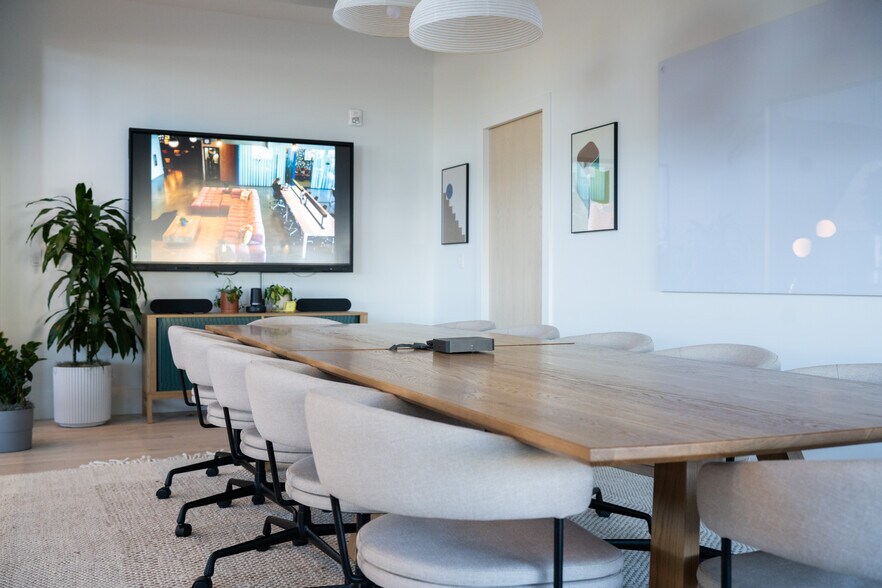 More Photos Of 2162 E Williams Field Rd, Gilbert Coworking Space