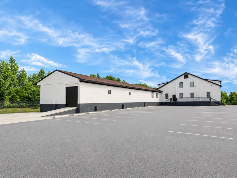 More Photos Of 110 Richardson Ave, Swedesboro Warehouse For Lease