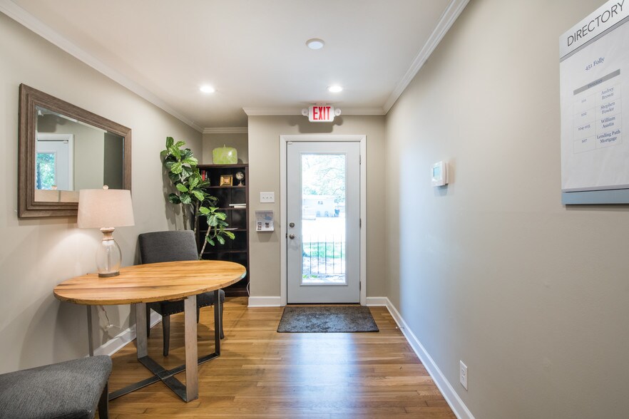 More Photos Of 451 Folly Rd, Charleston Office Residential For Lease