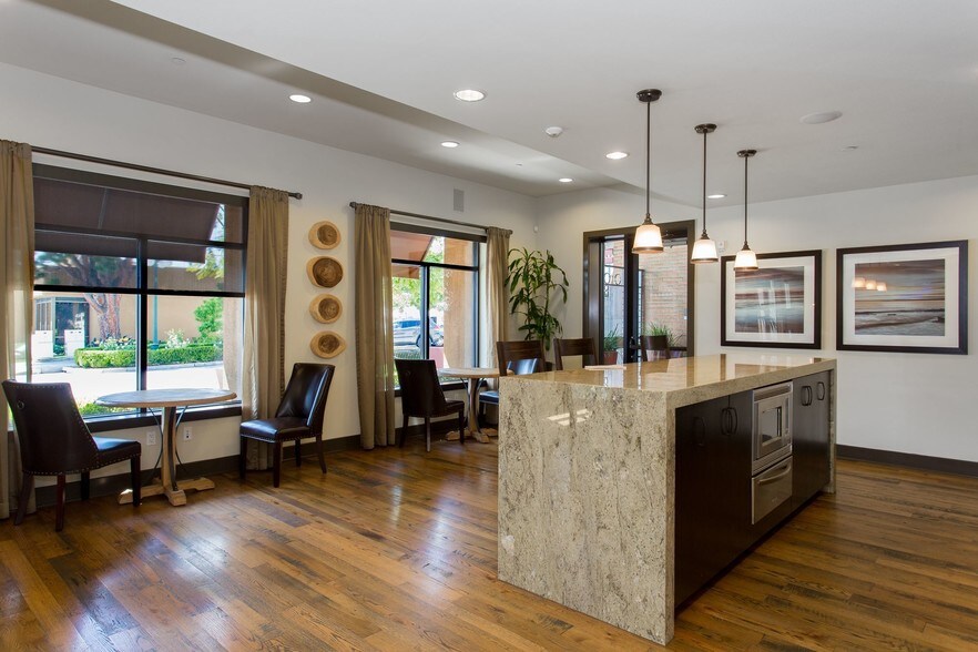 More Photos Of 700 S Myrtle Ave, Monrovia Apartments For Lease