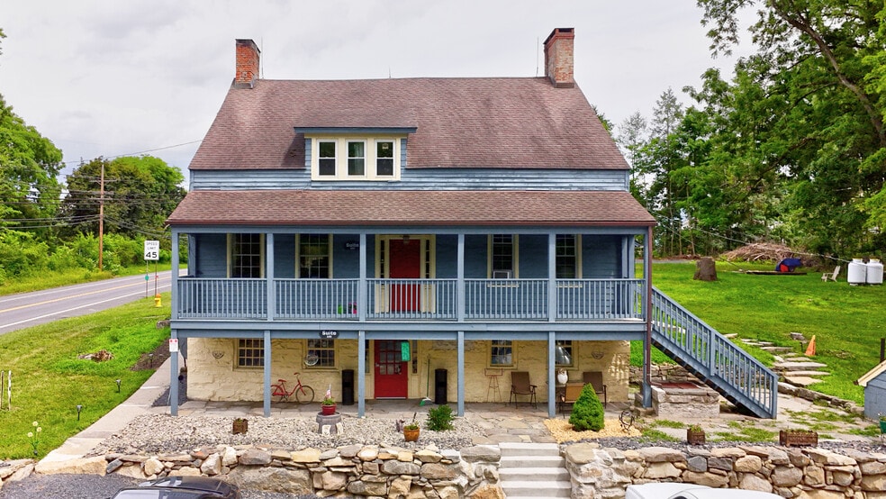 More Photos Of 967 Little Britain Rd, New Windsor Township Freestanding For Sale