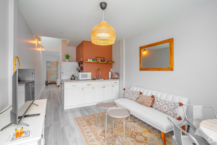 More Photos Of 415 Humphreys St, Nashville Apartments For Sale