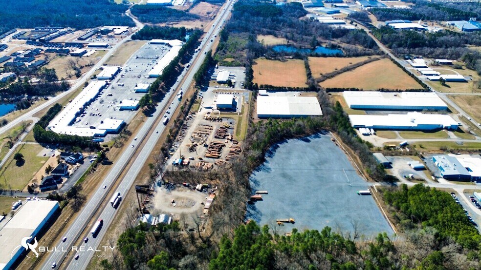 More Photos Of 152 Tyler Dr, Calhoun Warehouse For Lease