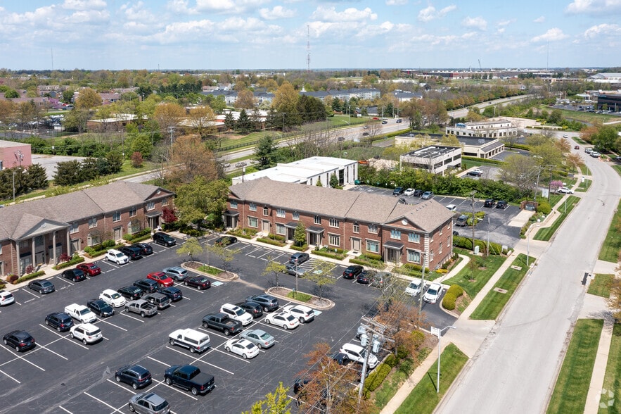 Primary Photo Of 141 Prosperous Pl, Lexington Medical For Sale