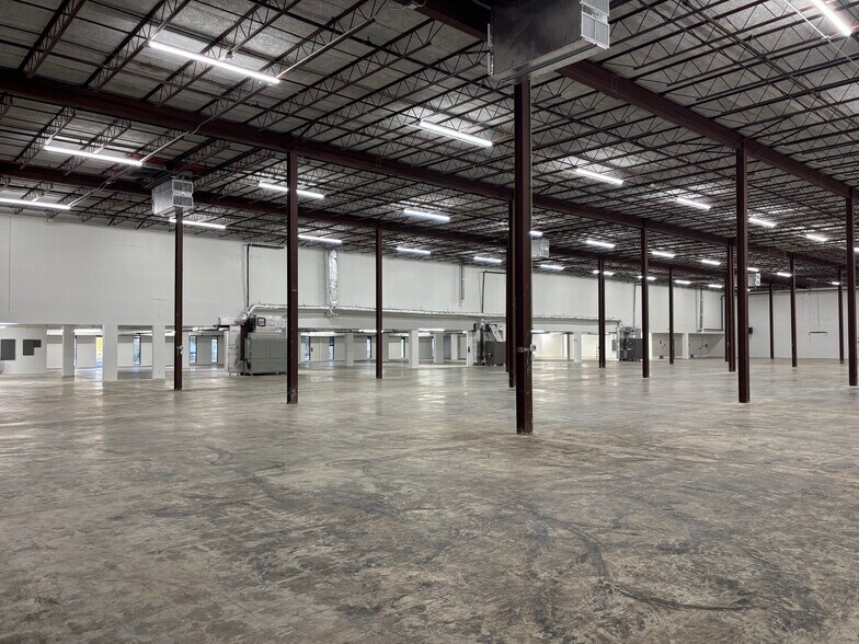 More Photos Of 6682-6830 NW 16th Ter, Fort Lauderdale Warehouse For Lease