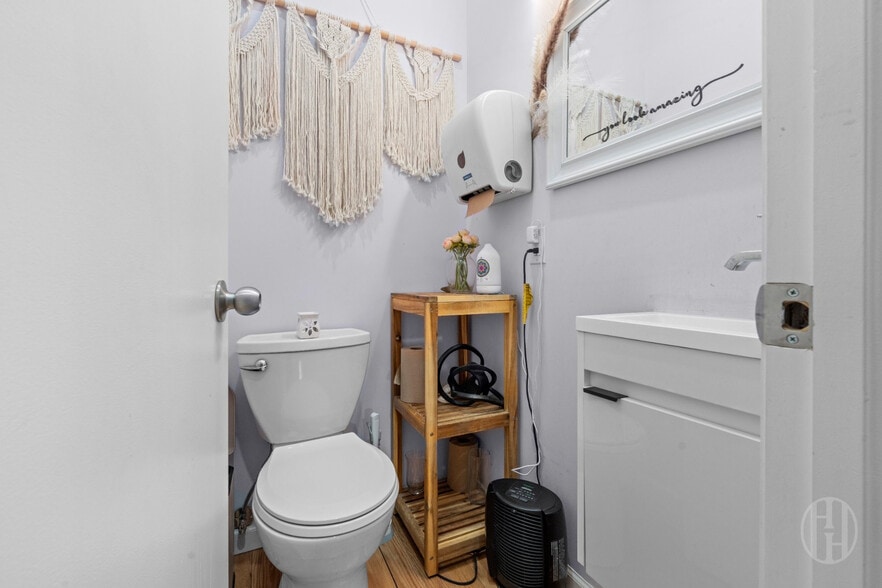 More Photos Of 41-12 29th St, Long Island City Storefront Retail Residential For Lease