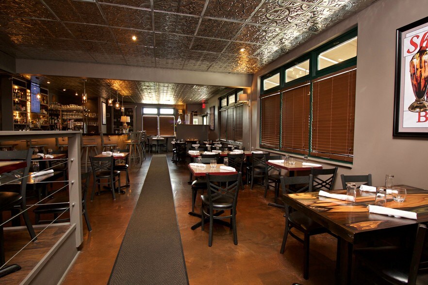 More Photos Of 947 S Lake Blvd, Mahopac Restaurant For Sale