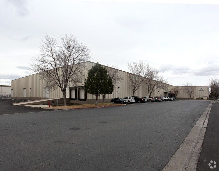 More Photos Of 1001-1071 E Glendale Ave, Sparks Warehouse For Lease