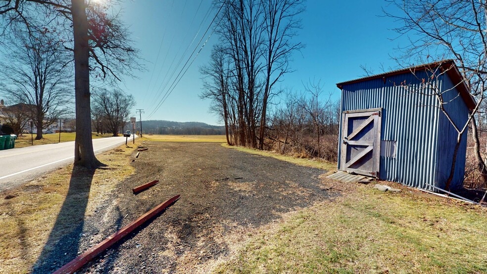 More Photos Of 160 Compton Road, Wantage Office Residential For Sale