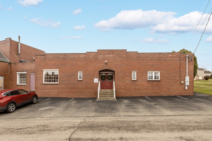 More Photos Of 206 Alexander Ave, Strabane Medical For Sale