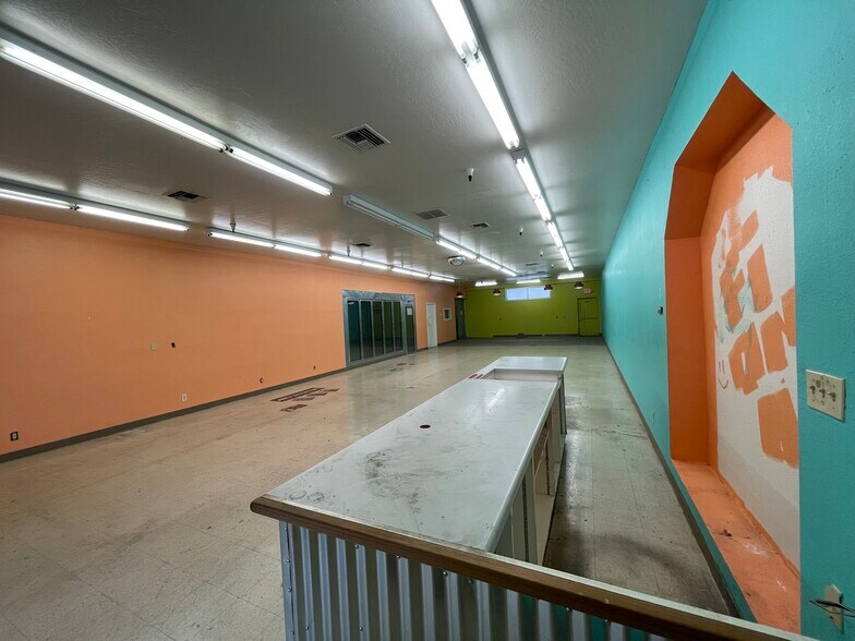 More Photos Of 526-530 E Cotati Ave, Cotati Unknown For Lease