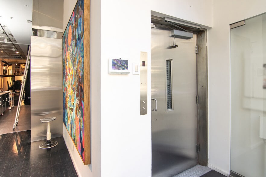 More Photos Of 513-519 Broadway, New York Apartments For Sale