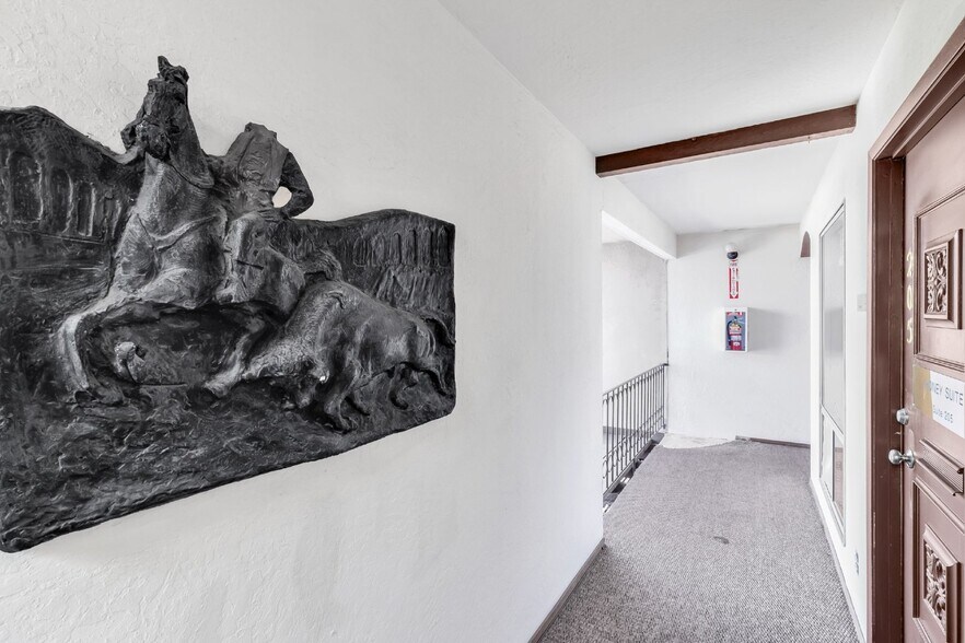 More Photos Of 2515 Santa Clara Ave, Alameda Loft Creative Space For Lease