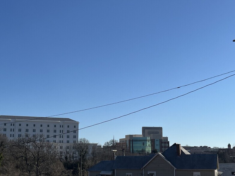 More Photos Of 348 Wofford St, Spartanburg Office For Sale