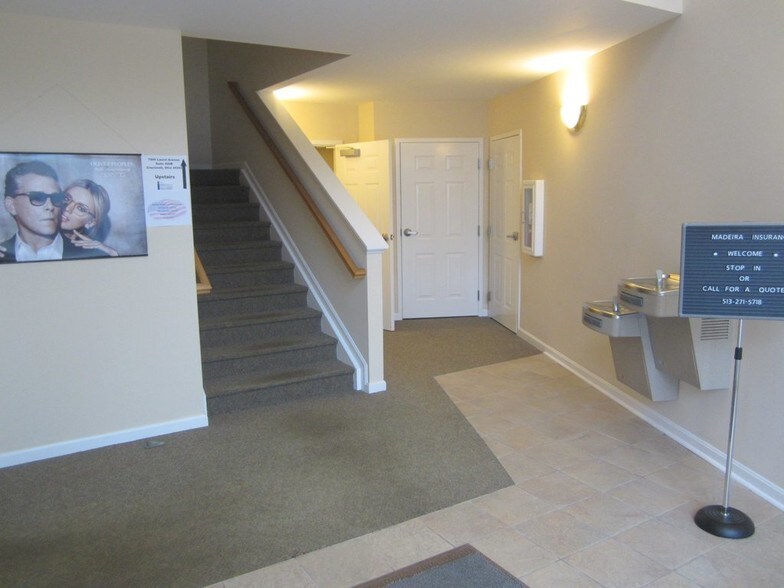 More Photos Of 7800 Laurel Ave, Madeira Medical For Lease