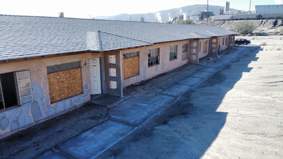 More Photos Of 83298-83420 Argus Ave, Trona Apartments For Sale