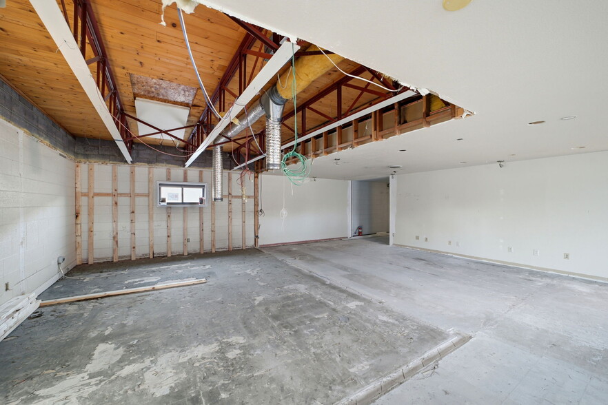More Photos Of 609 N Grand Ave, Pueblo Storefront Retail Residential For Sale