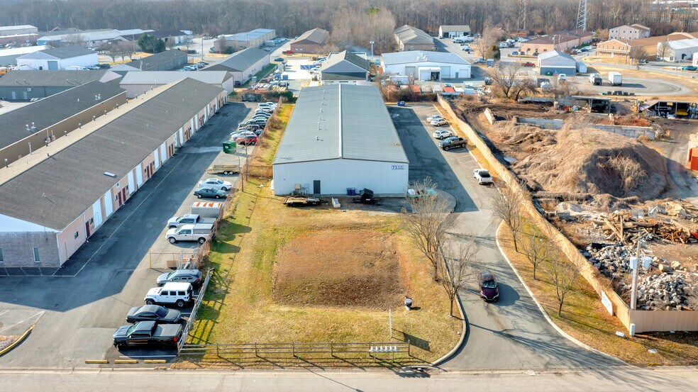More Photos Of 73 Albe Dr, Newark Warehouse For Lease