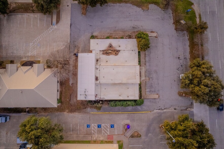 More Photos Of 2908 E Trinity Mills Rd, Carrollton Office For Lease