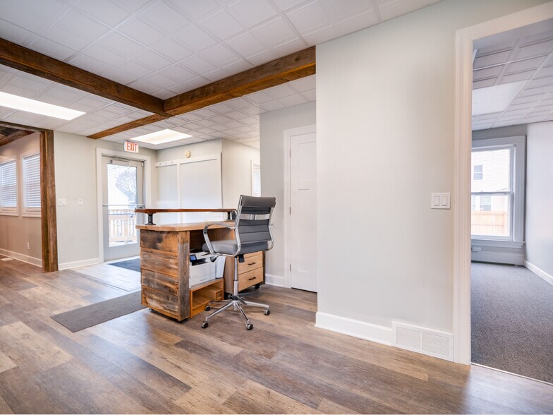 More Photos Of 1367 W Ridge Rd, Rochester Office For Sale