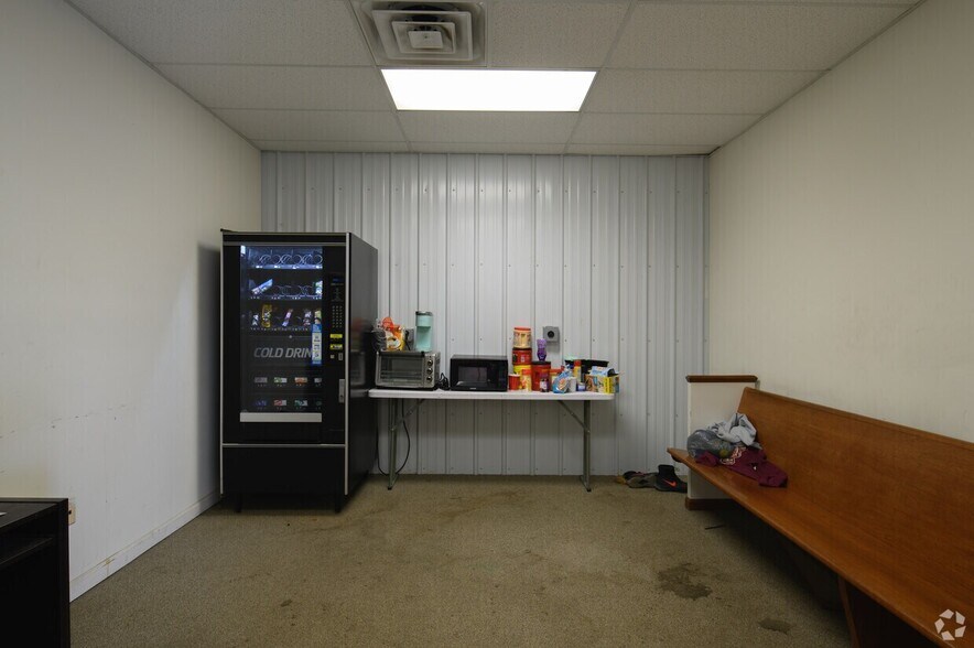 More Photos Of 1435 River Ave, Camden Land For Lease