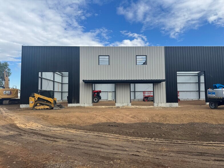 More Photos Of 1597 North 750 W st, Ogden Flex For Lease