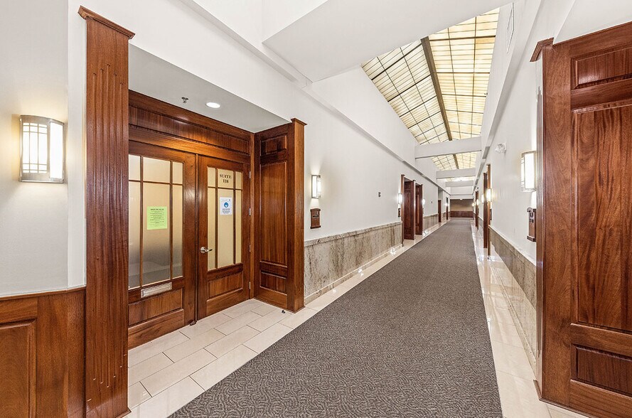 More Photos Of 1776 Legacy Cir, Naperville Medical For Lease